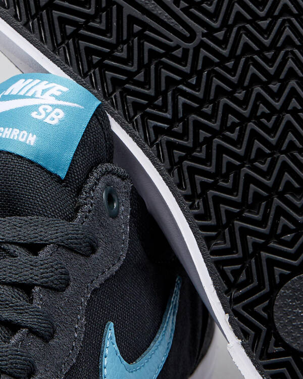 Nike Womens Chron Shoes for Womens