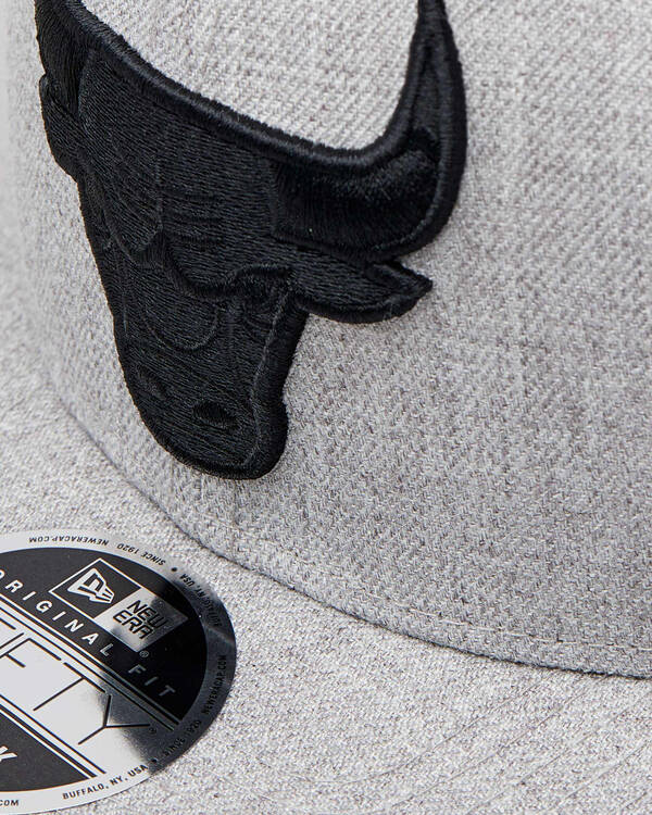 New Era Chicago Bulls Black Out Cap for Mens