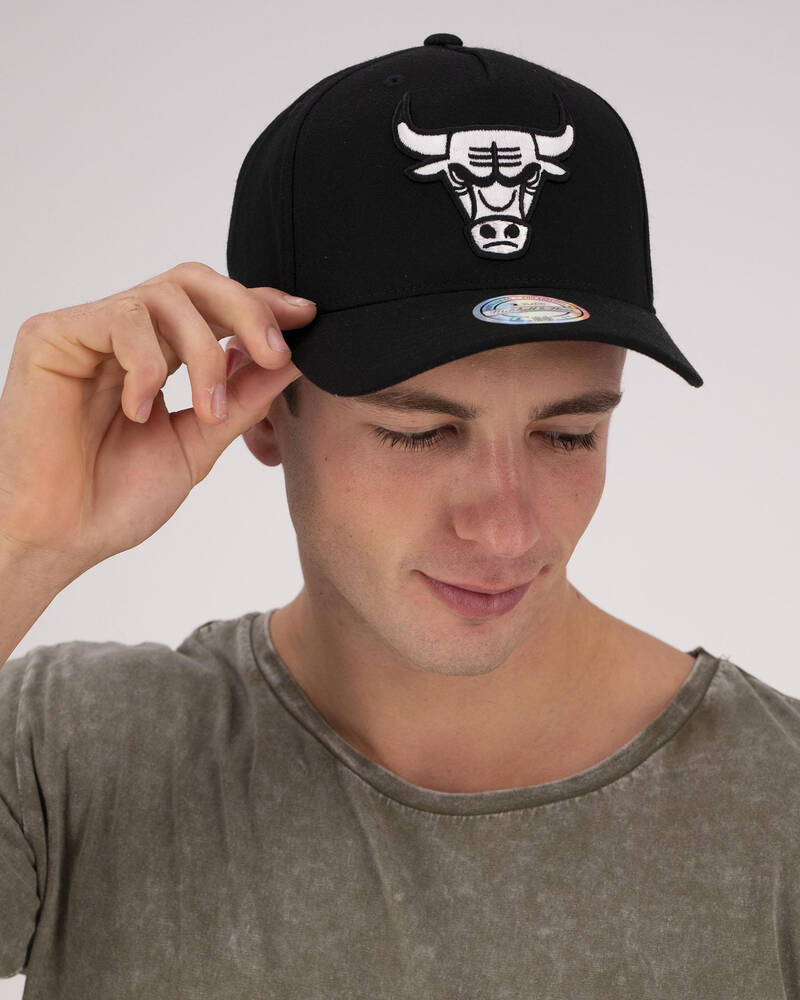 Mitchell & Ness Chicago Bulls 110 Snapback Cap for Mens