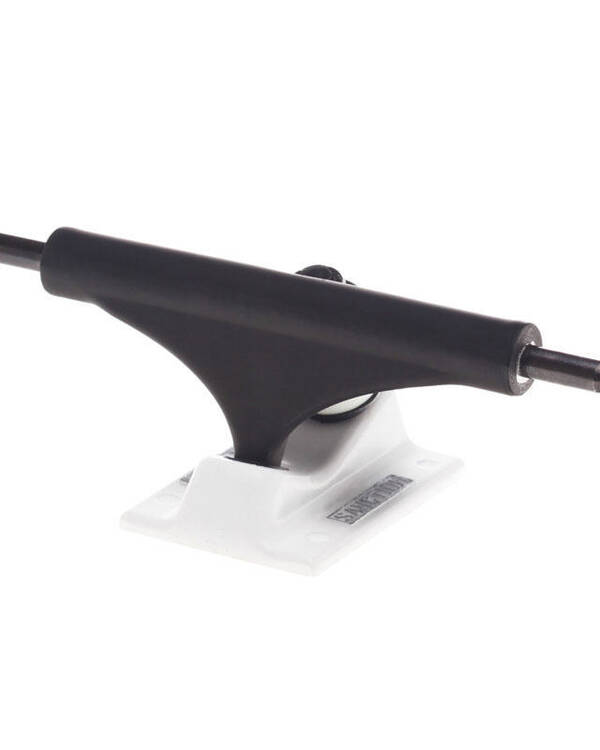 Sanction Skateboard Truck for Unisex