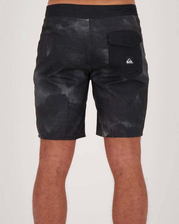 Quiksilver Everyday Accelerator 19 Board Short for Mens