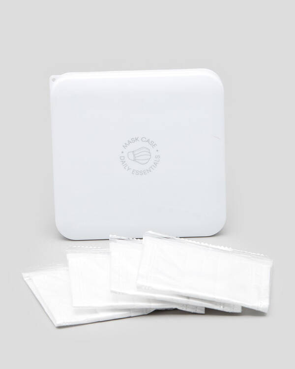 Get It Now Mask Case with 4 Disposable Masks for Unisex