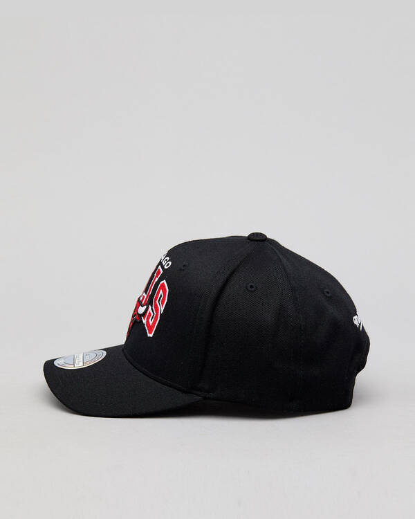 Mitchell & Ness & N Bulls Arch 110 6 Panel for Mens