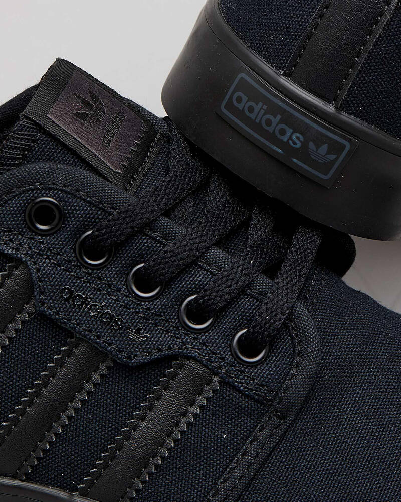 Adidas Womens Seeley Shoes for Womens