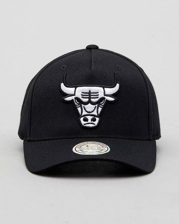 Mitchell & Ness Chicago Bulls 110 Snapback Cap for Mens