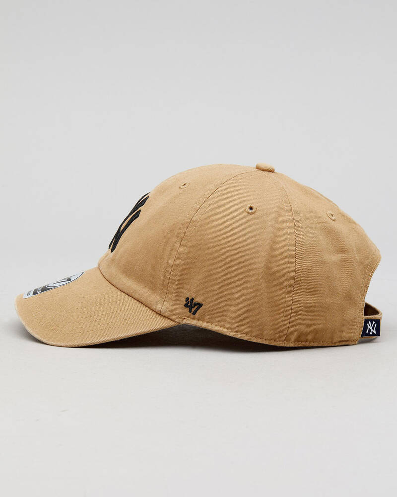 Forty Seven New York Yankees Clean Up Strapback Cap for Mens