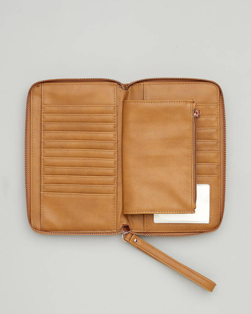 Volcom I Am Leo Travel Wallet for Womens