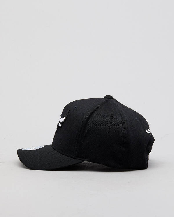 Mitchell & Ness Chicago Bulls 110 Snapback Cap for Mens