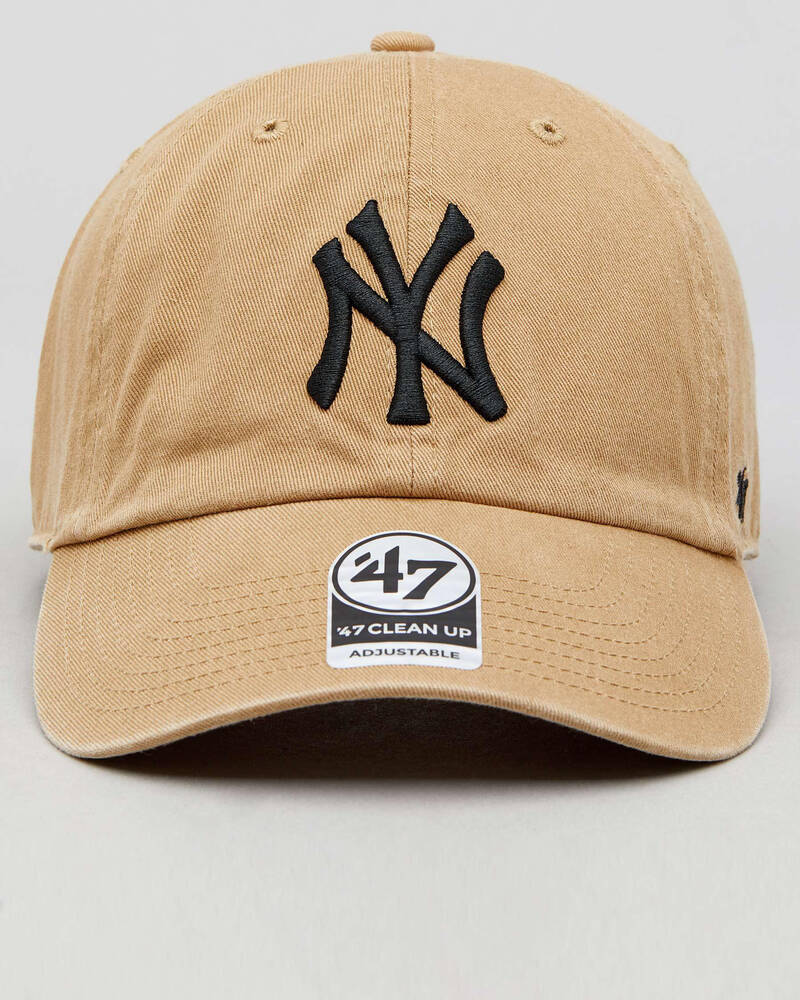 Forty Seven New York Yankees Clean Up Strapback Cap for Mens